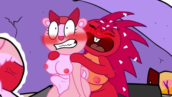 Happy Tree Friends Porn - Flaky X Giggles: Funhouse - Rule 34 Porn